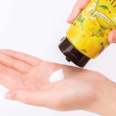 KOSE COSMEPORT Precious Garden зволожуючий крем для рук юдзу 70 мл