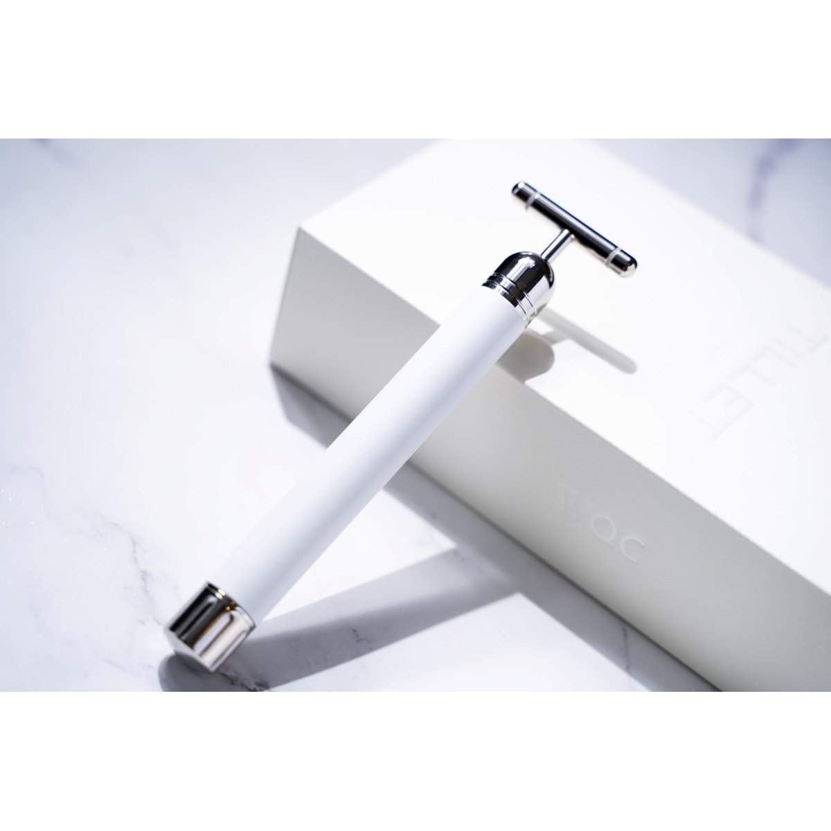 DEMI DO Tillet I-UP косметичний апарат для догляду за зоною навколо очей