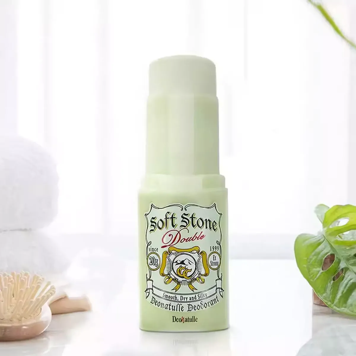 DEONATULLE Soft Stone W Color Control натуральний дезодорант-антиперспірант з функцією корекції кольору шкіри, 20 гр