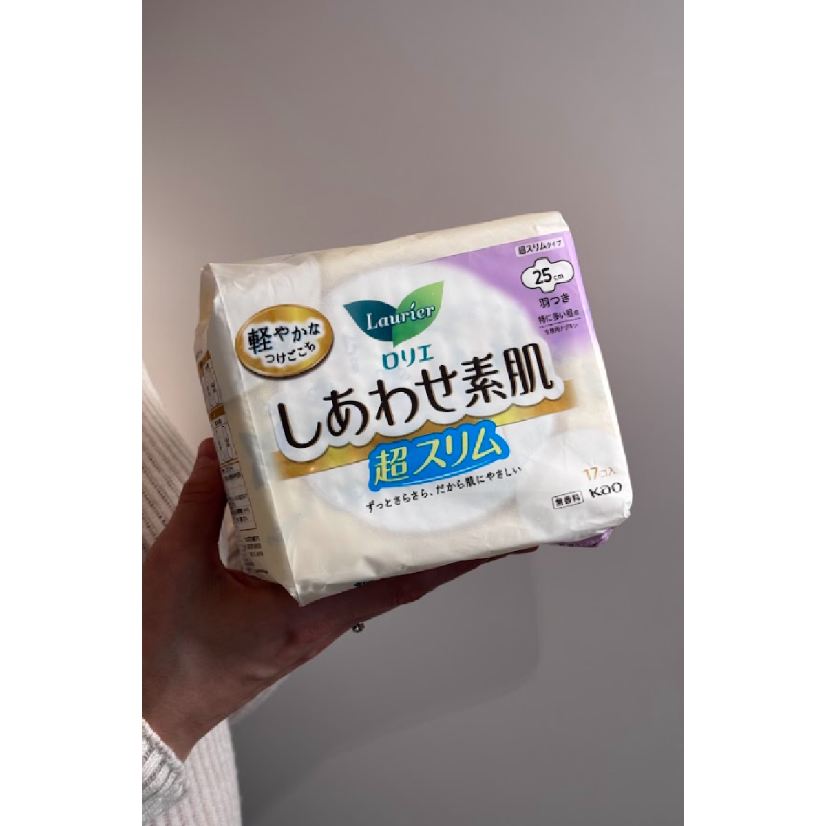 KAO Laurier Happy Skin Extra Heavy Day Use гігієнічні прокладки 25 см, 17 шт