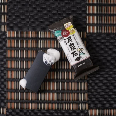 PELICAN Deitanseki мило з деревним вугіллям, 135 гр