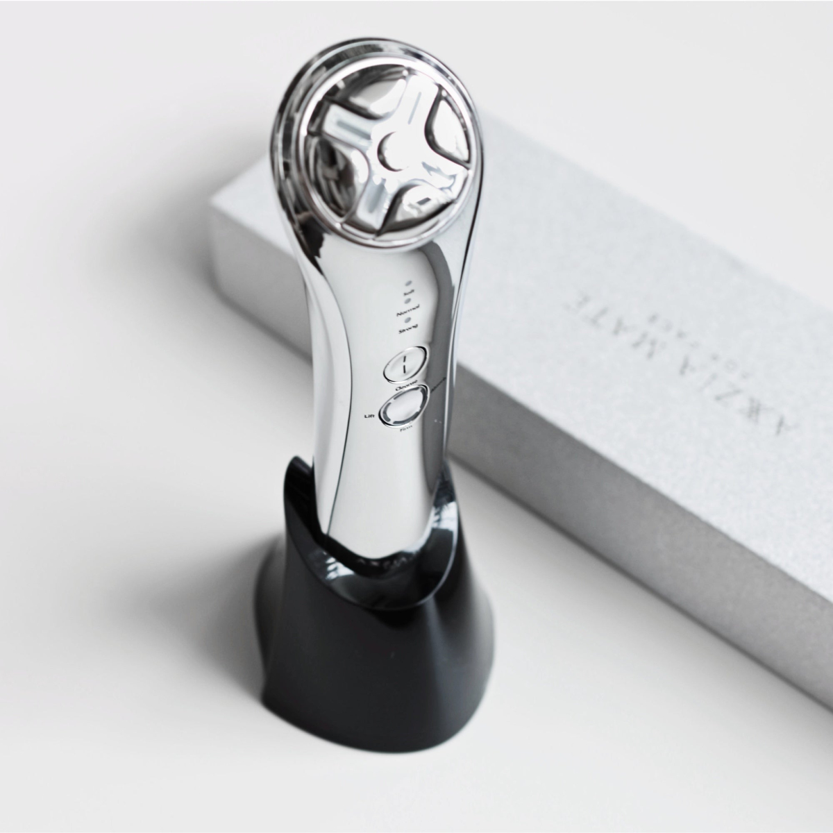 AXXZIA Mate For Face косметологический аппарат для лифтинга