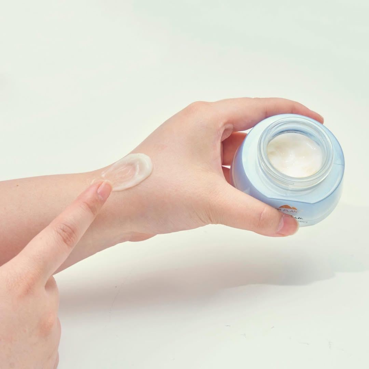 DR.PLANT Snow White Moisturizing Cream зволожуючий крем для сяйва шкіри обличчя, 50 г