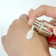 DR.PLANT Matsutake Reviving and Brightening Emulsion освітлююча відновлююча емульсія для обличчя, 100 мл